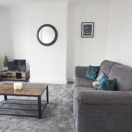 Contractors-long Stay- Close To Gloucester Rd Apartment *