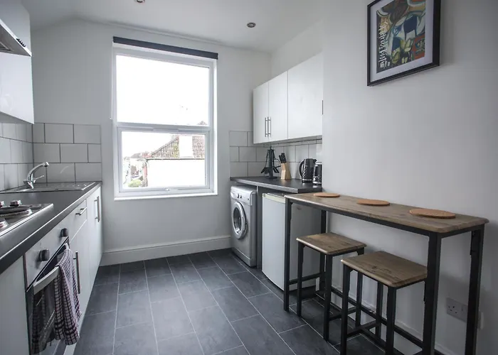 Contractors-long Stay- Close To Gloucester Rd شقة *