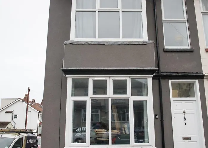 Contractors-long Stay- Close To Gloucester Rd شقة