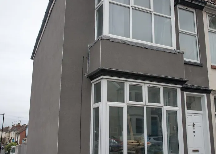 Contractors-long Stay- Close To Gloucester Rd