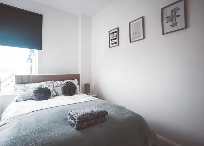 شقة Contractors-long Stay- Close To Gloucester Rd *