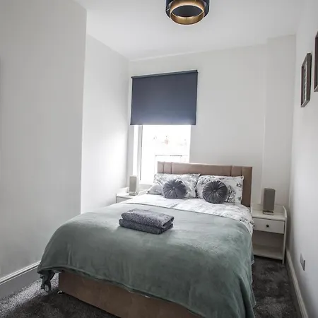 Contractors-long Stay- Close To Gloucester Rd * Bristol