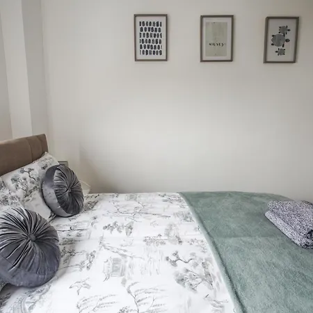 Apartman Contractors-long Stay- Close To Gloucester Rd Bristol